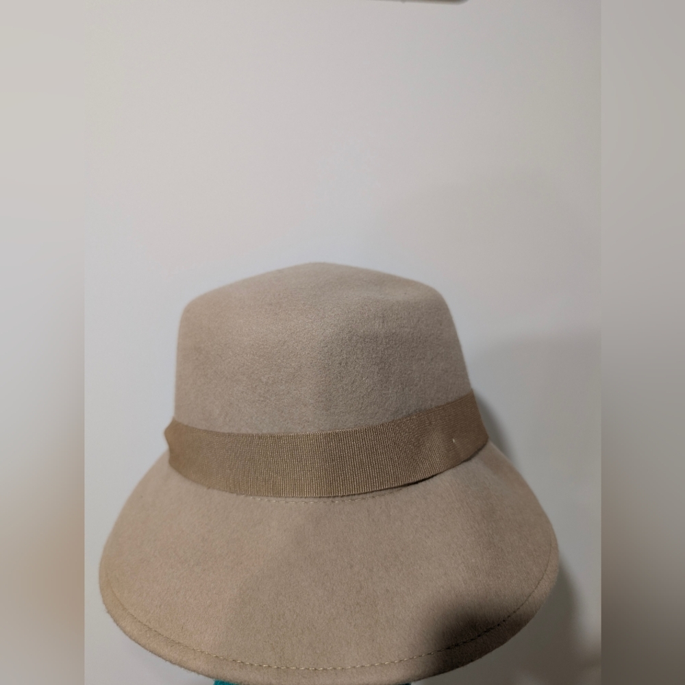 Tirabasso Designer Hat 100% Wool Tan Hat Made in Italy